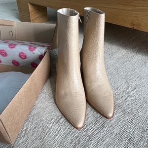 Brand new in box Matisse Caty Ankle Boot